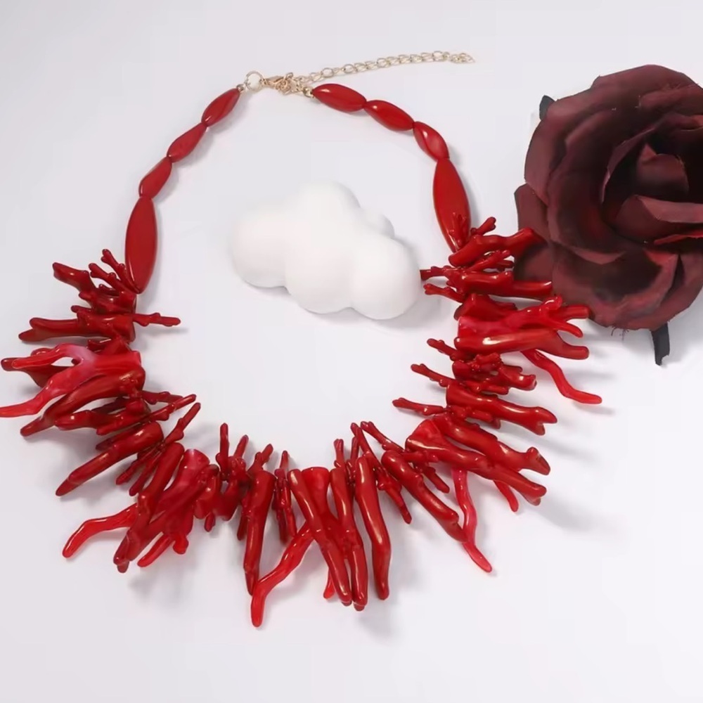 Red Coral Branch Statement Necklace – Bold Ocean-Inspired Chunky Bib Jewelry - Picture 4 of 6